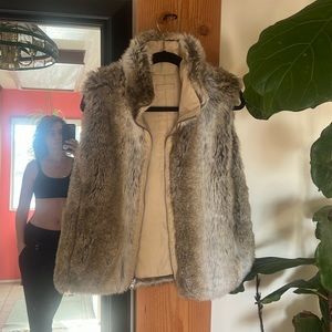 2 way faux fur vest